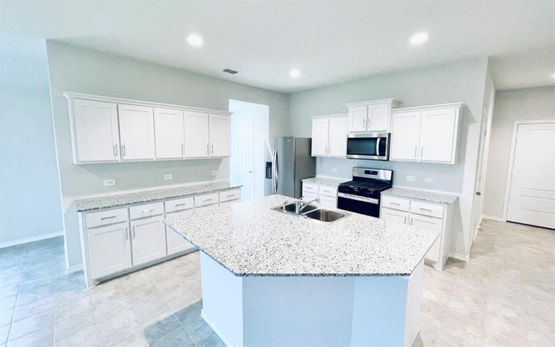 4137 TWISTED CREEK Drive, Fort Worth, TX 76036, 4 Bedrooms Bedrooms, ,2 BathroomsBathrooms,Residential,For Sale,4137 TWISTED CREEK Drive,20989901