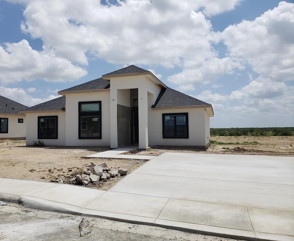 3211 ETHEL DR., Eagle Pass, TX 78852, 3 Habitaciones Habitaciones , ,2 BañosBaños,Residential,En Venta,3211 ETHEL DR.,79493