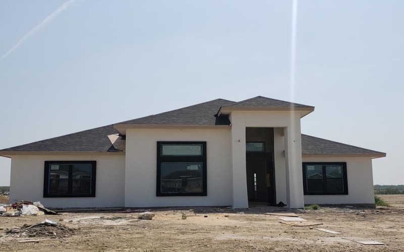 3211 ETHEL DR., Eagle Pass, TX 78852, 3 Bedrooms Bedrooms, ,2 BathroomsBathrooms,Residential,For Sale,3211 ETHEL DR.,79493