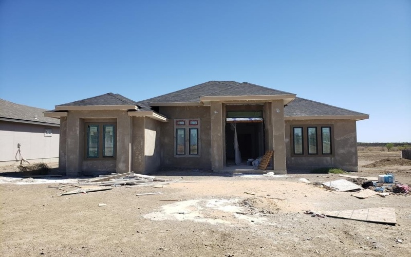 3207 ETHEL DR., Eagle Pass, TX 78852, 3 Bedrooms Bedrooms, ,2 BathroomsBathrooms,Residential,For Sale,3207 ETHEL DR.,79494