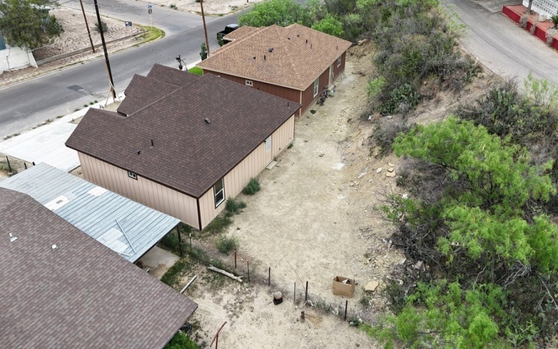 1956 Quarry St, Eagle Pass, TX 78852, 3 Bedrooms Bedrooms, ,2 BathroomsBathrooms,Residential,For Sale,1956 Quarry St,79516