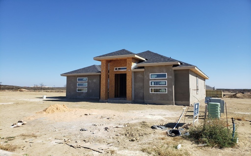 3161 MAURICIO LIBSON BLVD., Eagle Pass, TX 78852, 3 Bedrooms Bedrooms, ,2 BathroomsBathrooms,Residential,For Sale,3161 MAURICIO LIBSON BLVD.,79649