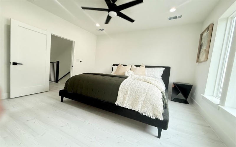 7207 Mohawk Drive #205, Dallas, TX 75235, 2 Bedrooms Bedrooms, ,2 BathroomsBathrooms,Residential Lease,For Rent,7207 Mohawk Drive,20991206