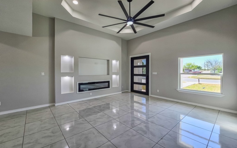 325 zaragoza, Eagle Pass, TX 78852, 3 Bedrooms Bedrooms, ,2 BathroomsBathrooms,Residential,For Sale,325 zaragoza,80755