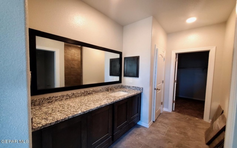 12808 CareFree Avenue, El Paso, TX 79928, 4 Bedrooms Bedrooms, ,1 BathroomBathrooms,Residential,For Sale,12808 CareFree Avenue,925888