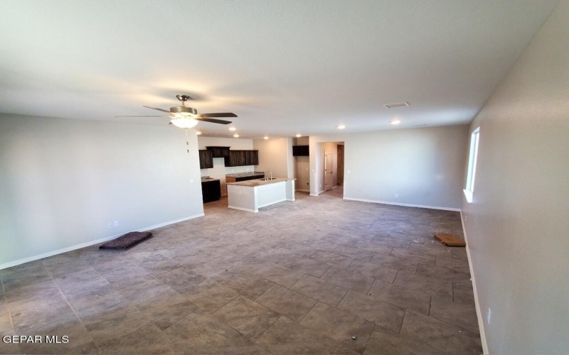 12808 CareFree Avenue, El Paso, TX 79928, 4 Bedrooms Bedrooms, ,1 BathroomBathrooms,Residential,For Sale,12808 CareFree Avenue,925888
