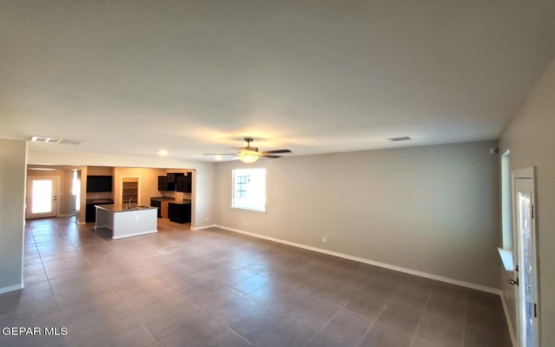 12812 CareFree Avenue, El Paso, TX 79928, 4 Bedrooms Bedrooms, ,1 BathroomBathrooms,Residential,For Sale,12812 CareFree Avenue,925889
