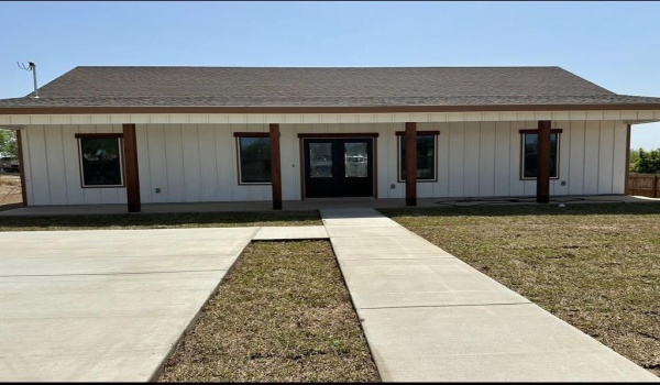 99 Ghost Rider Dr, Eagle Pass, TX 78852, 3 Bedrooms Bedrooms, ,2 BathroomsBathrooms,Residential,For Sale,99 Ghost Rider Dr,80783