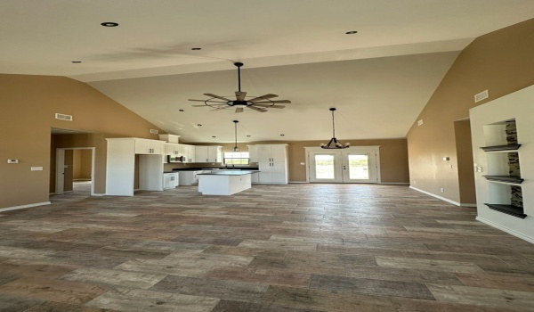 99 Ghost Rider Dr, Eagle Pass, TX 78852, 3 Bedrooms Bedrooms, ,2 BathroomsBathrooms,Residential,For Sale,99 Ghost Rider Dr,80783