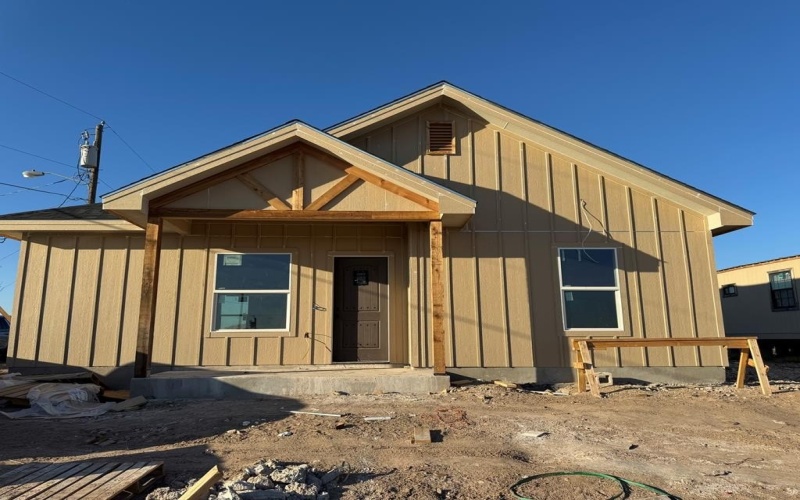 1163 Calle Baltica, Eagle Pass, TX 78852, 3 Bedrooms Bedrooms, ,2 BathroomsBathrooms,Residential,For Sale,1163 Calle Baltica,80812