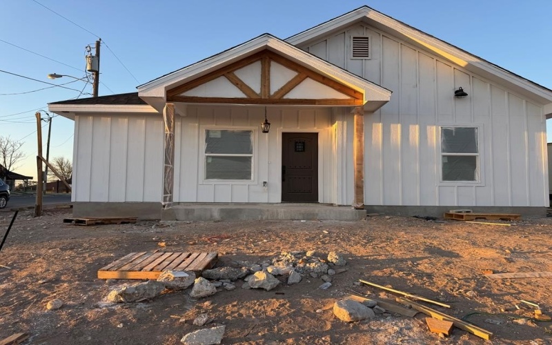 1163 Calle Baltica, Eagle Pass, TX 78852, 3 Bedrooms Bedrooms, ,2 BathroomsBathrooms,Residential,For Sale,1163 Calle Baltica,80812