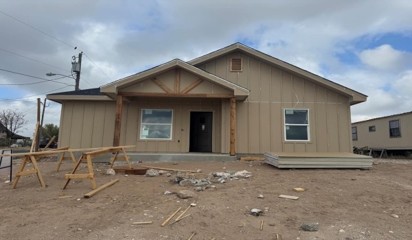 1163 Calle Baltica, Eagle Pass, TX 78852, 3 Bedrooms Bedrooms, ,2 BathroomsBathrooms,Residential,For Sale,1163 Calle Baltica,80812