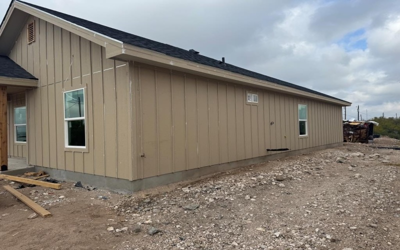 1163 Calle Baltica, Eagle Pass, TX 78852, 3 Bedrooms Bedrooms, ,2 BathroomsBathrooms,Residential,For Sale,1163 Calle Baltica,80812