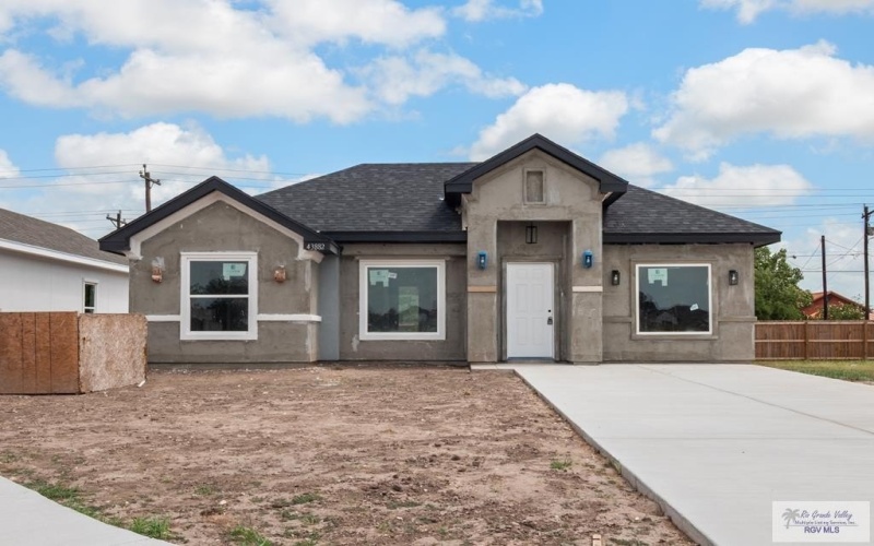 43882 RED VALLEY AVE, BROWNSVILLE, TX 78521, 3 Habitaciones Habitaciones , ,2 BañosBaños,Residential,En Venta,43882 RED VALLEY AVE,29766152