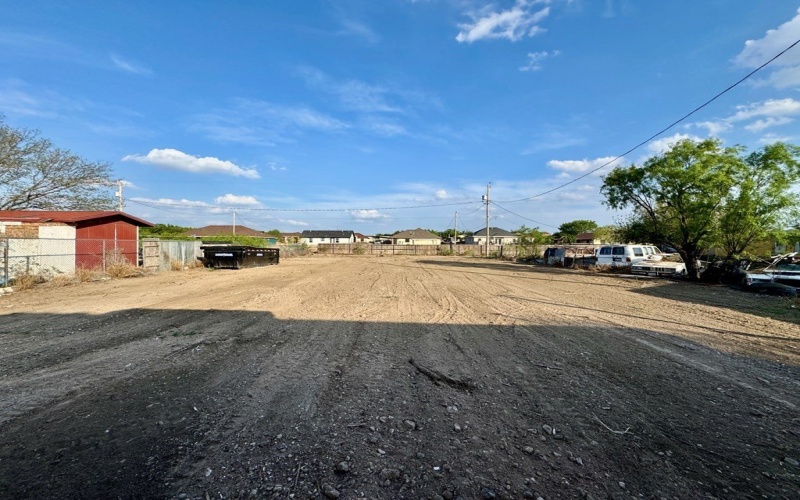 365 Chuck Wagon, Eagle Pass, TX 78852, 3 Bedrooms Bedrooms, ,2 BathroomsBathrooms,Residential,For Sale,365 Chuck Wagon,80815