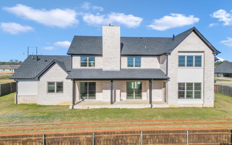 1340 Fairfield, Tyler, TX 75703, 4 Bedrooms Bedrooms, ,3 BathroomsBathrooms,Residential,For Sale,1340 Fairfield,25010238