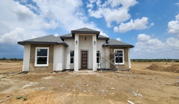 3219 Ethel Drive, Eagle Pass, TX 78852, 3 Habitaciones Habitaciones , ,2 BañosBaños,Residential,En Venta,3219 Ethel Drive,80860
