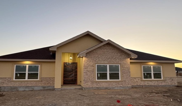 3294 Ethel Dr., Eagle Pass, TX 78852, 3 Bedrooms Bedrooms, ,2 BathroomsBathrooms,Residential,For Sale,3294 Ethel Dr.,80891