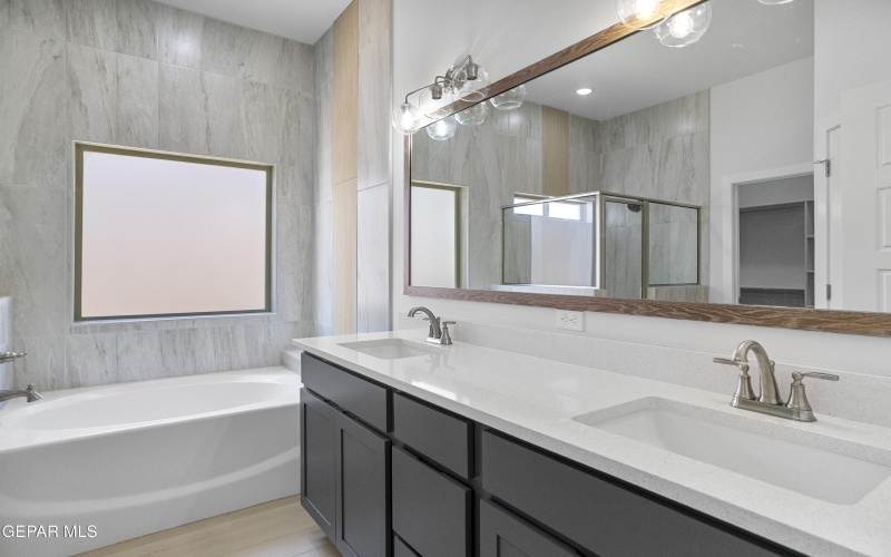 13801 Paseo Sereno Drive, El Paso, TX 79928, 4 Bedrooms Bedrooms, ,2 BathroomsBathrooms,Residential,For Sale,13801 Paseo Sereno Drive,925911