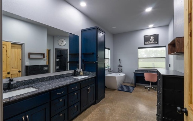 3459 County Road 4110, Campbell, TX 75422, 2 Habitaciones Habitaciones , ,2 BañosBaños,Residential,En Venta,3459 County Road 4110,20977059