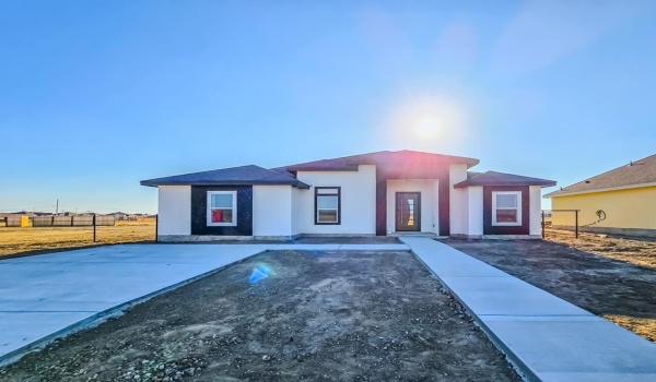 3290 Ethel, Eagle Pass, TX 78852, 3 Bedrooms Bedrooms, ,2 BathroomsBathrooms,Residential,For Sale,3290 Ethel,80962