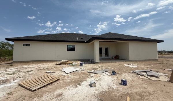 129 Grullo Drive, Eagle Pass, TX 78852, 3 Bedrooms Bedrooms, ,2 BathroomsBathrooms,Residential,For Sale,129 Grullo Drive,80983