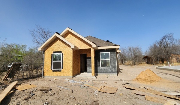 2579 Rosita Valley Rd., Eagle Pass, TX 78852, 3 Bedrooms Bedrooms, ,2 BathroomsBathrooms,Residential,For Sale,2579 Rosita Valley Rd.,81005