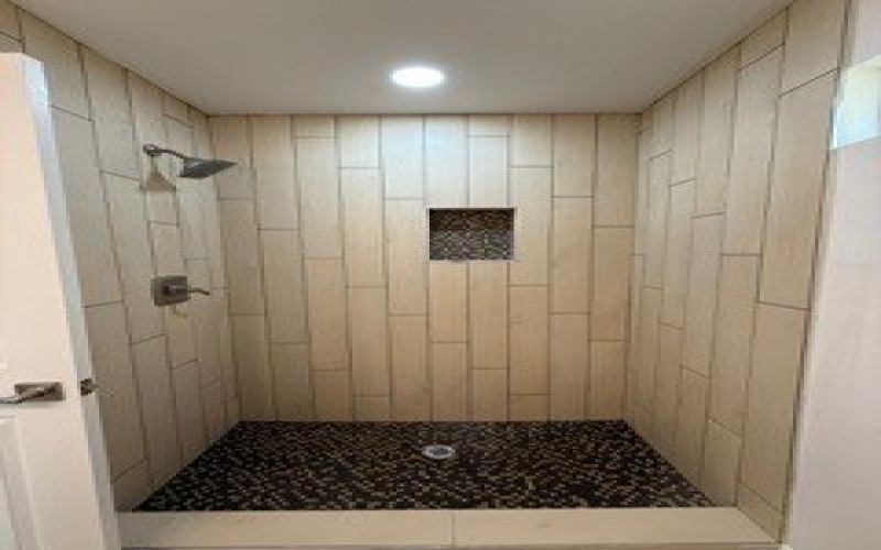 2665 El Indio Hwy, Eagle Pass, TX 78852, 2 Bedrooms Bedrooms, ,1 BathroomBathrooms,Residential Lease,For Rent,2665 El Indio Hwy,81121
