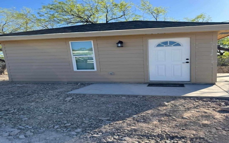 248 Victoriano Ave, Eagle Pass, TX 78852, 1 Bedroom Bedrooms, ,1 BathroomBathrooms,Residential,For Sale,248 Victoriano Ave,81124