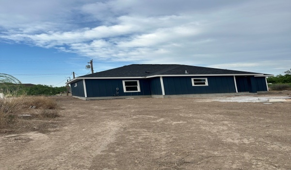 199 Violeta Dr., Eagle Pass, TX 78852, 3 Bedrooms Bedrooms, ,2 BathroomsBathrooms,Residential,For Sale,199 Violeta Dr.,81158