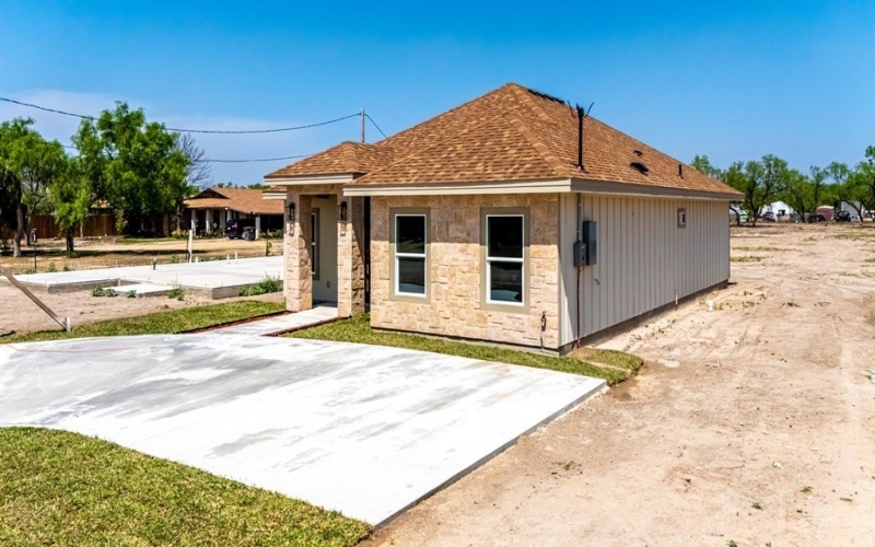 357 Dub .Dr, Eagle Pass, TX 78852, 3 Bedrooms Bedrooms, ,2 BathroomsBathrooms,Residential,For Sale,357 Dub .Dr,81162