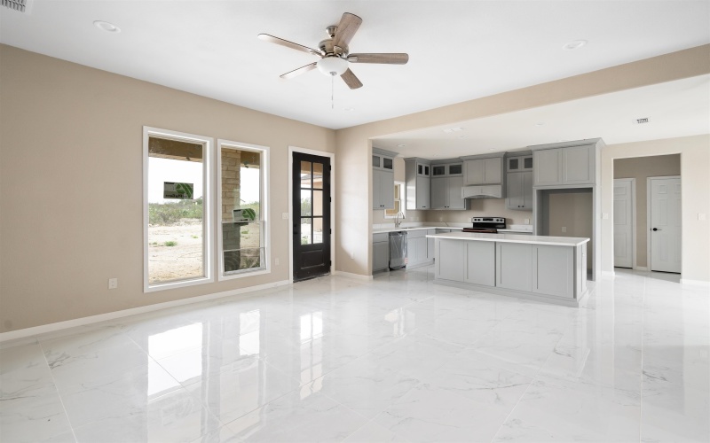 404 El Lago Camino, Del Rio, TX 78840, 3 Bedrooms Bedrooms, ,2 BathroomsBathrooms,Residential,For Sale,404 El Lago Camino,207022