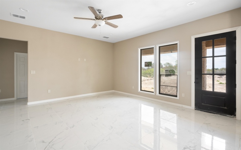 404 El Lago Camino, Del Rio, TX 78840, 3 Bedrooms Bedrooms, ,2 BathroomsBathrooms,Residential,For Sale,404 El Lago Camino,207022