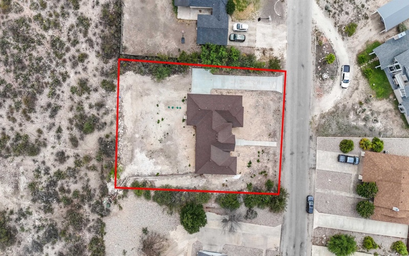 404 El Lago Camino, Del Rio, TX 78840, 3 Bedrooms Bedrooms, ,2 BathroomsBathrooms,Residential,For Sale,404 El Lago Camino,207022
