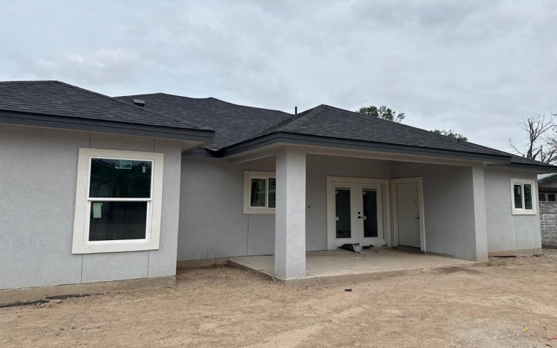 873 Ave A, Eagle Pass, TX 78852, 3 Bedrooms Bedrooms, ,2 BathroomsBathrooms,Residential,For Sale,873 Ave A,81233