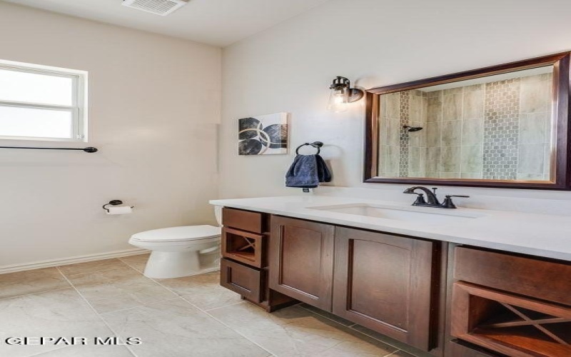 310 Roper Lane, Clint, TX 79836, 4 Bedrooms Bedrooms, ,3 BathroomsBathrooms,Residential,For Sale,310 Roper Lane,884292