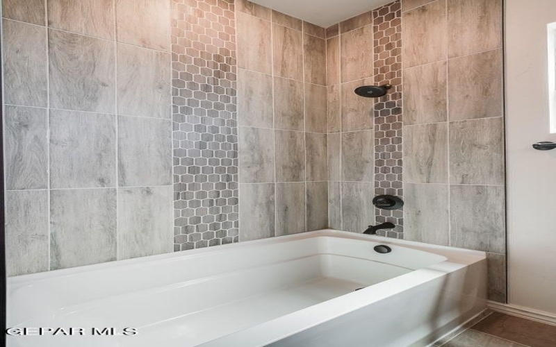 310 Roper Lane, Clint, TX 79836, 4 Bedrooms Bedrooms, ,3 BathroomsBathrooms,Residential,For Sale,310 Roper Lane,884292