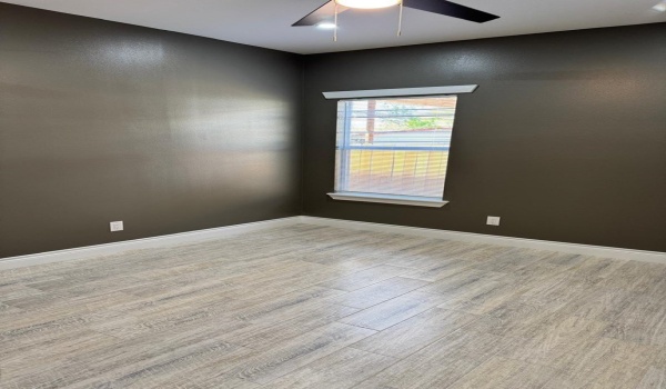 575 Adams St., Eagle Pass, TX 78852, 2 Bedrooms Bedrooms, ,1 BathroomBathrooms,Residential Lease,For Rent,575 Adams St.,81237
