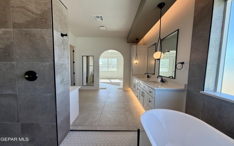 320 Roper Lane, Clint, TX 79836, 4 Bedrooms Bedrooms, ,3 BathroomsBathrooms,Residential,For Sale,320 Roper Lane,884293