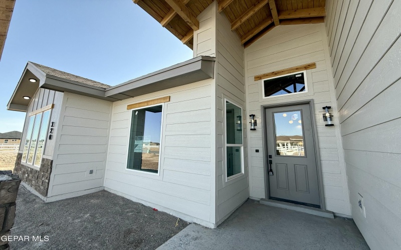 320 Roper Lane, Clint, TX 79836, 4 Bedrooms Bedrooms, ,3 BathroomsBathrooms,Residential,For Sale,320 Roper Lane,884293