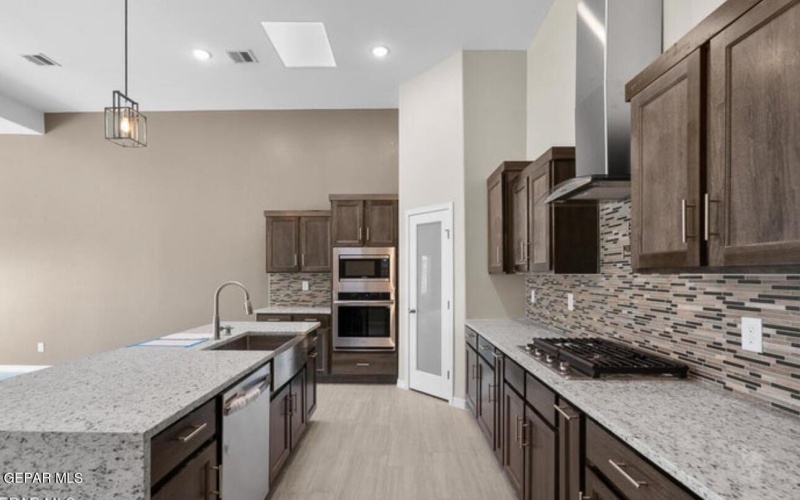150 White Oaks Trail, Sunland Park, NM 88063, 5 Bedrooms Bedrooms, ,3 BathroomsBathrooms,Residential,For Sale,150 White Oaks Trail,905416