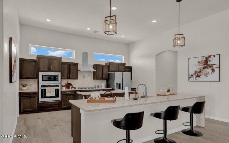 155 White Oaks Trail, Sunland Park, NM 88063, 5 Bedrooms Bedrooms, ,2 BathroomsBathrooms,Residential,For Sale,155 White Oaks Trail,905437