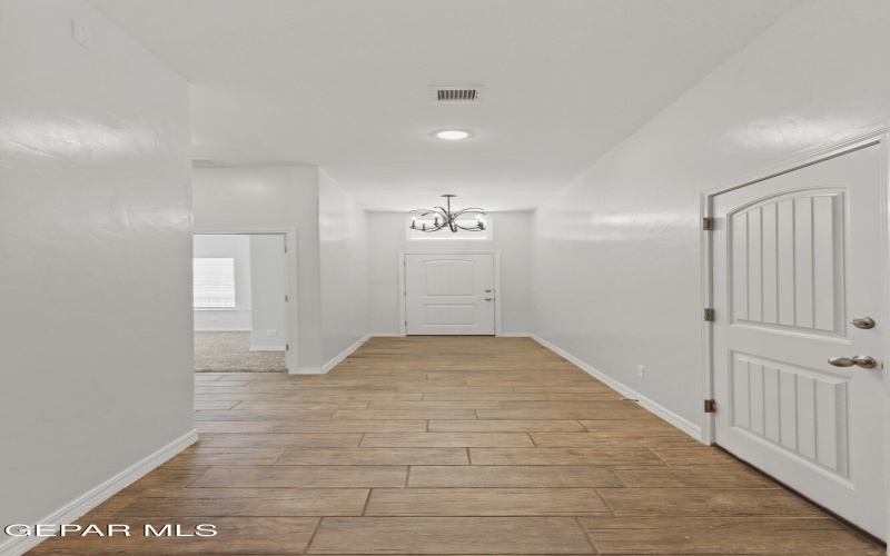 15136 Ambition Avenue, El Paso, TX 79938, 5 Habitaciones Habitaciones , ,3 BañosBaños,Residential,En Venta,15136 Ambition Avenue,895043