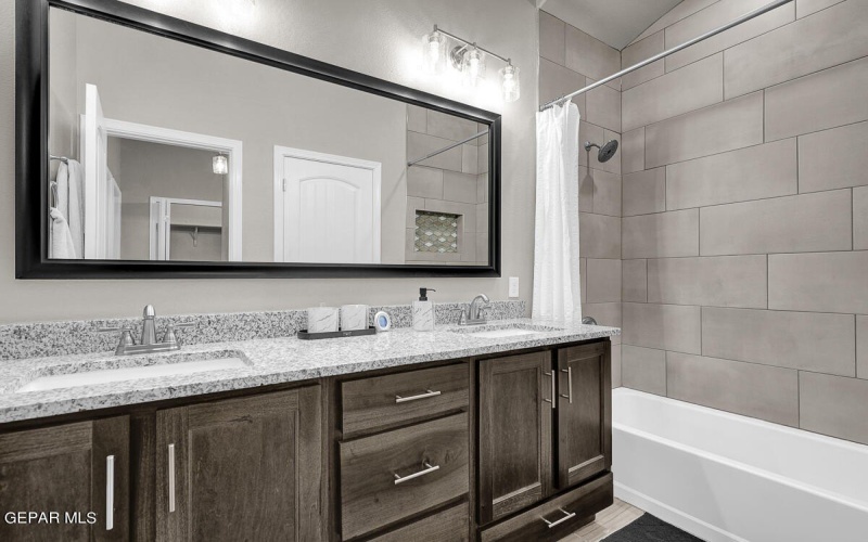 15028 Composition Avenue, El Paso, TX 79938, 4 Bedrooms Bedrooms, ,3 BathroomsBathrooms,Residential,For Sale,15028 Composition Avenue,895044