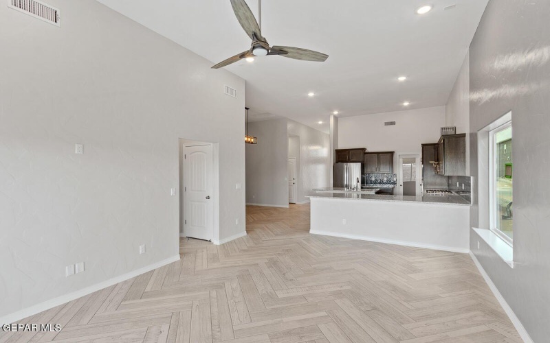15152 Ambition Avenue, El Paso, TX 79938, 3 Bedrooms Bedrooms, ,2 BathroomsBathrooms,Residential,For Sale,15152 Ambition Avenue,895052
