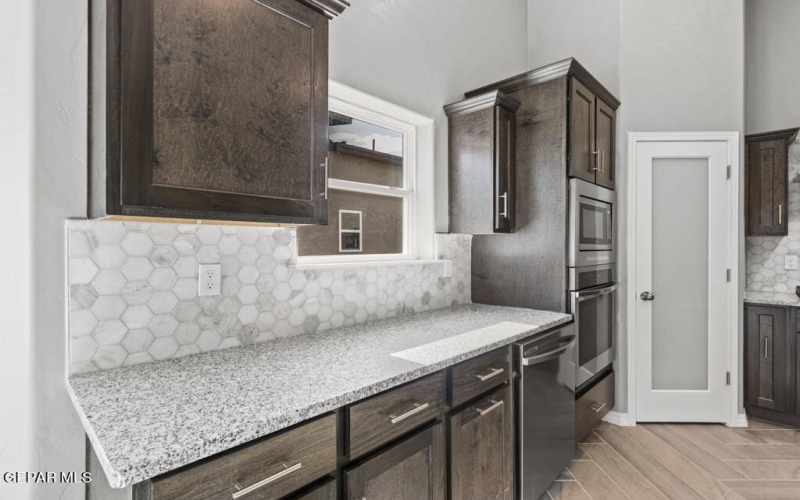 15156 Ambition Avenue, El Paso, TX 79938, 4 Habitaciones Habitaciones , ,2 BañosBaños,Residential,En Venta,15156 Ambition Avenue,895056