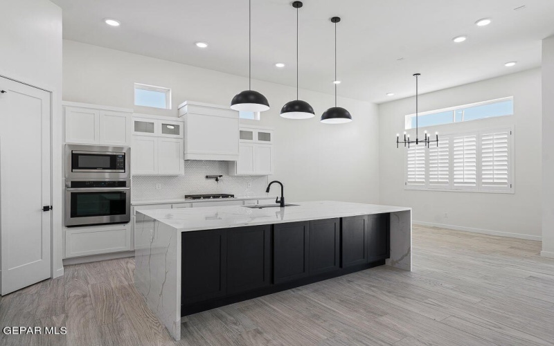 12945 Shawbury Drive, El Paso, TX 79928, 4 Habitaciones Habitaciones , ,3 BañosBaños,Residential,En Venta,12945 Shawbury Drive,905455