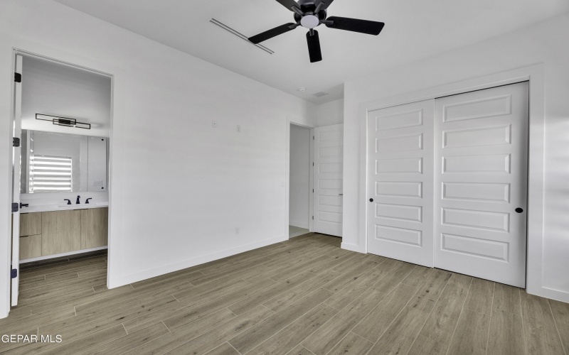 469 Country Oaks Drive, El Paso, TX 79932, 4 Bedrooms Bedrooms, ,5 BathroomsBathrooms,Residential,For Sale,469 Country Oaks Drive,895300