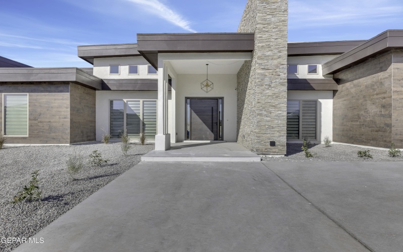 469 Country Oaks Drive, El Paso, TX 79932, 4 Bedrooms Bedrooms, ,5 BathroomsBathrooms,Residential,For Sale,469 Country Oaks Drive,895300