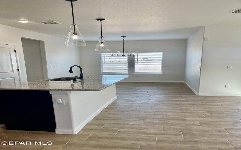 12708 Viendo Norte Drive, El Paso, TX 79934, 3 Bedrooms Bedrooms, ,2 BathroomsBathrooms,Residential,For Sale,12708 Viendo Norte Drive,895885